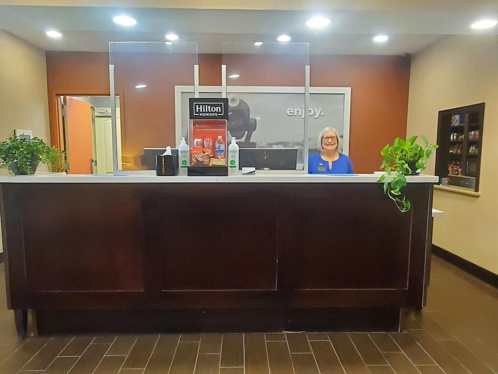 Hampton Inn & Suites Jamestown Buitenkant foto