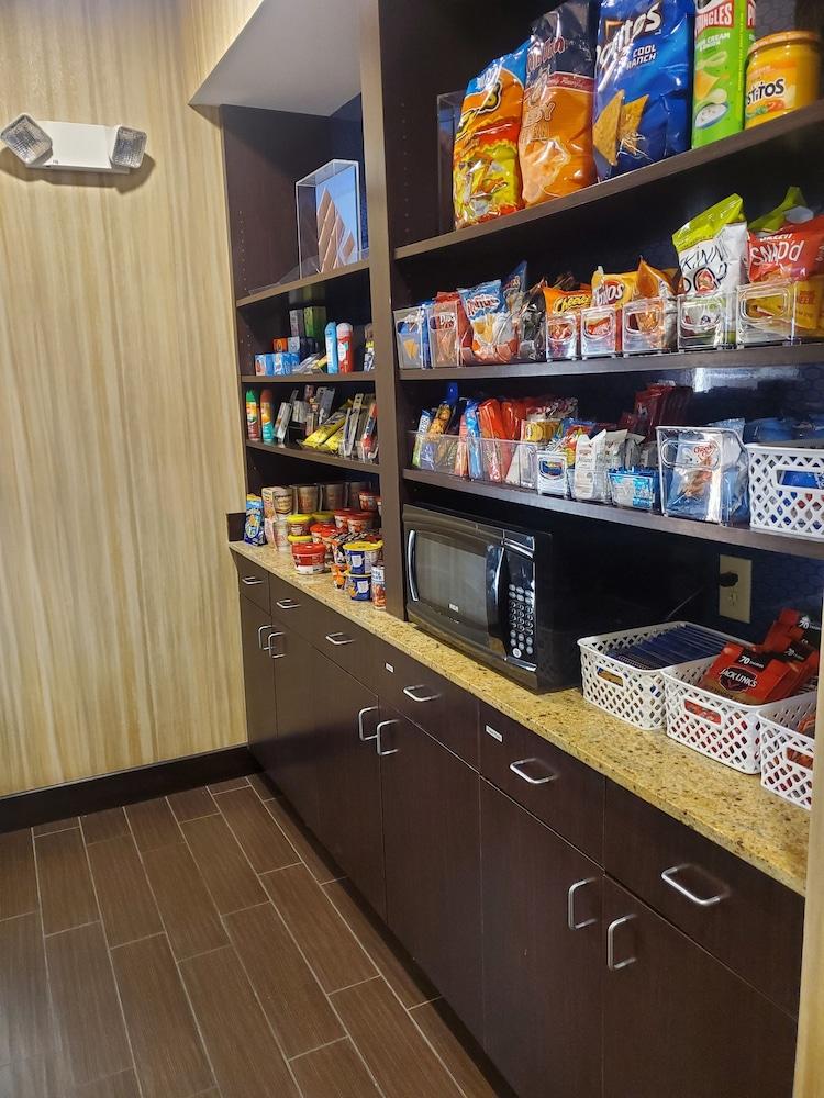 Hampton Inn & Suites Jamestown Buitenkant foto